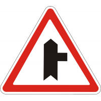 Дорожній Знак 1.23.1 Прилягання Другорядної Дороги