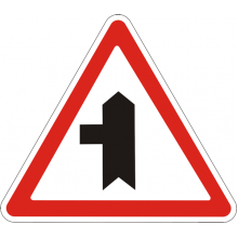Дорожній Знак 1.23.2 Прилягання Другорядної Дороги